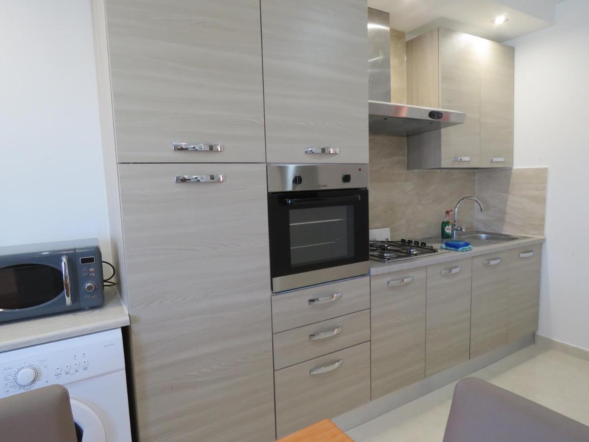 Aquamarine Sea Front Apartments - First Floor Marsaskala Dış mekan fotoğraf